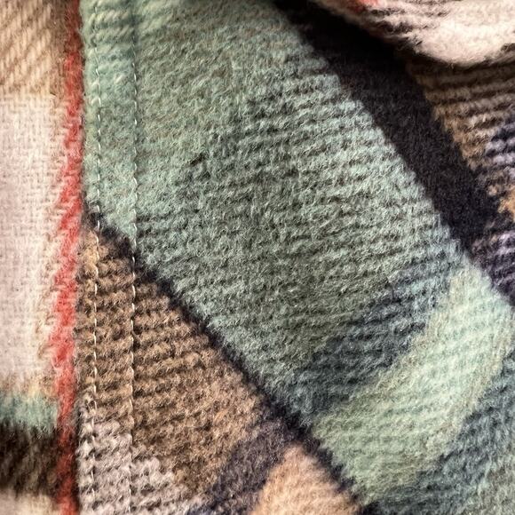 Zara Plaid Shacket Sz Med Green &Tan Front Button Jacket Cozy Pockets - Picture 3 of 6